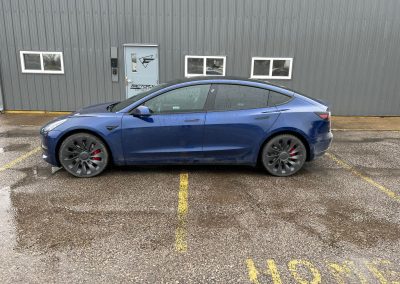 23 Tesla model 3